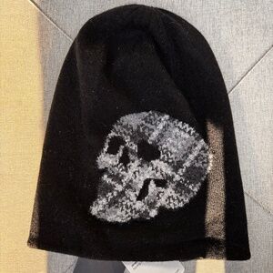Autumn Cashmere Reversible Plaid Skull Hat